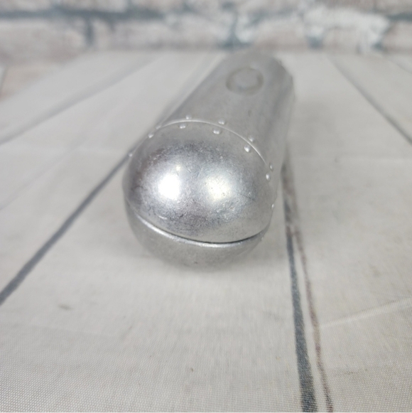 Vintage Oakley Aluminum Vault Sunglasses Case Only Submarine Torpedo - Picture 3 of 11